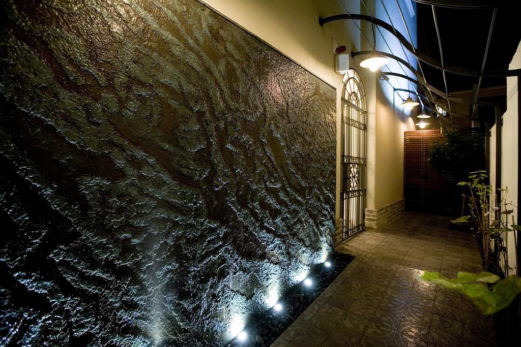 Molcho Neve Tzedek Apartment Tel Aviv Ruang foto