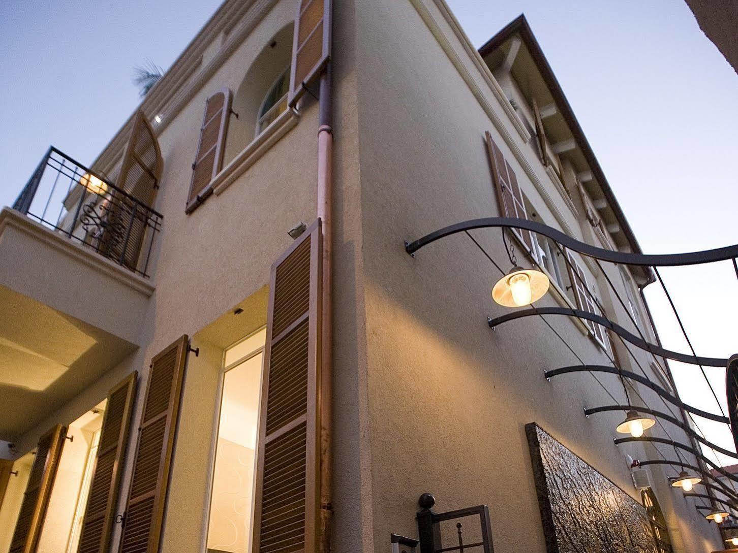 Molcho Neve Tzedek Apartment Tel Aviv Bagian luar foto